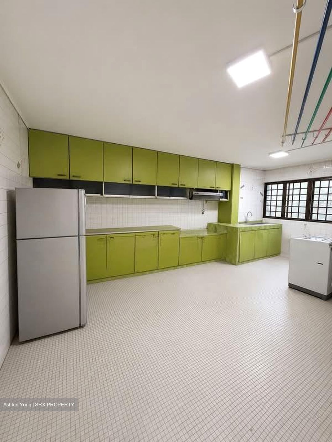 Blk 261 Jurong East Street 24 (Jurong East), HDB 4 Rooms #570240371